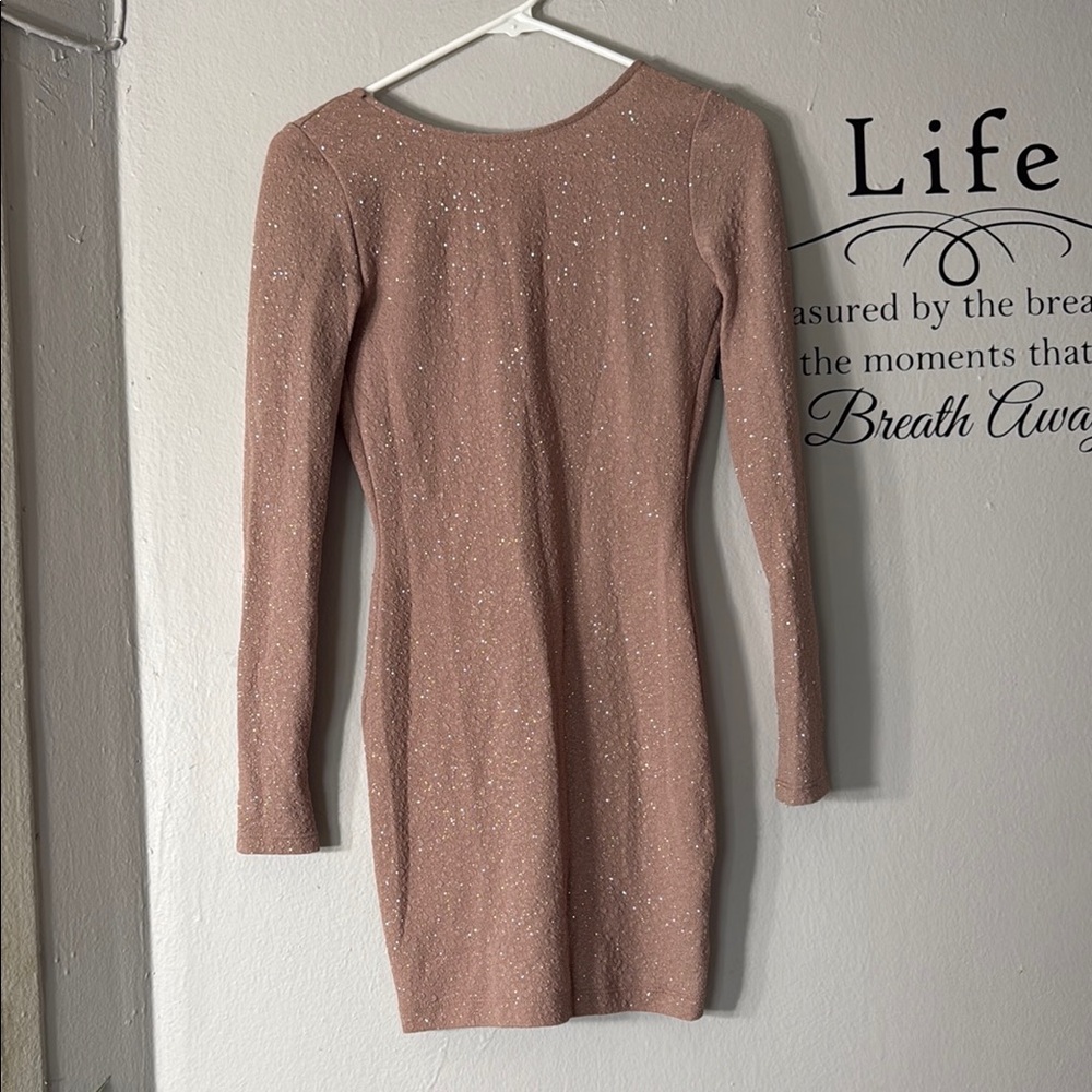 Elegant Pink Long Sleeve Dress